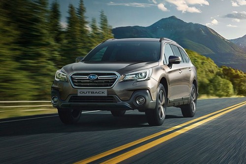 Outback (2012-2021) Front angle low view