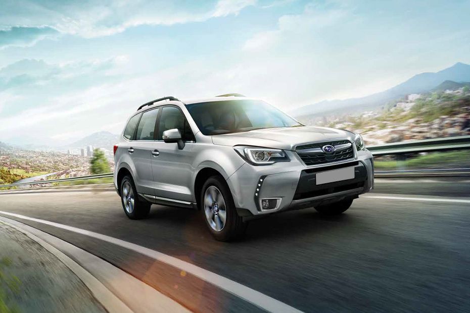 Subaru Forester (2012-2021) Front Medium View