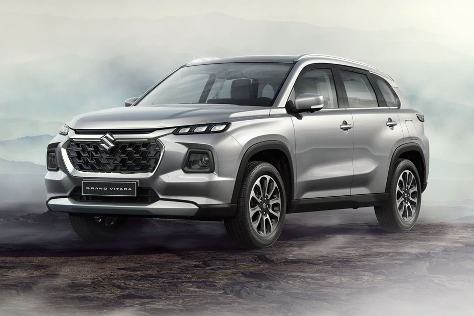 Grand Vitara Front angle low view