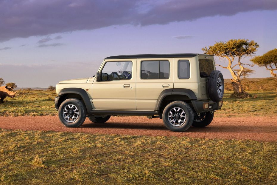 Rear Cross View of Suzuki Jimny 5 Door