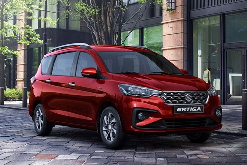 Suzuki Ertiga Front Cross Side View