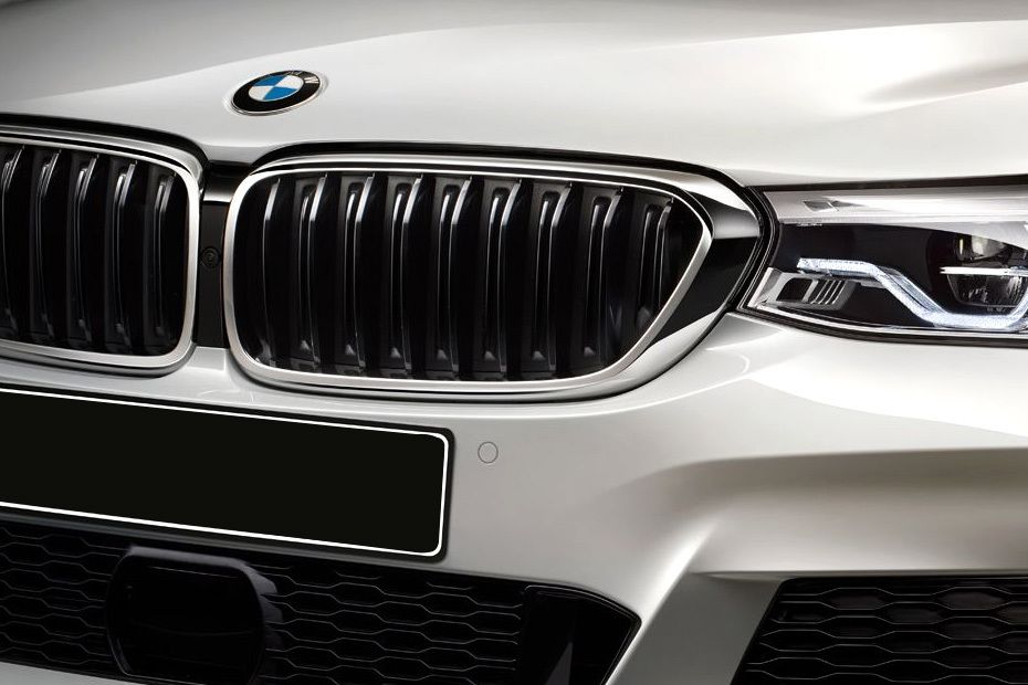6 Series Gran Turismo Grille View