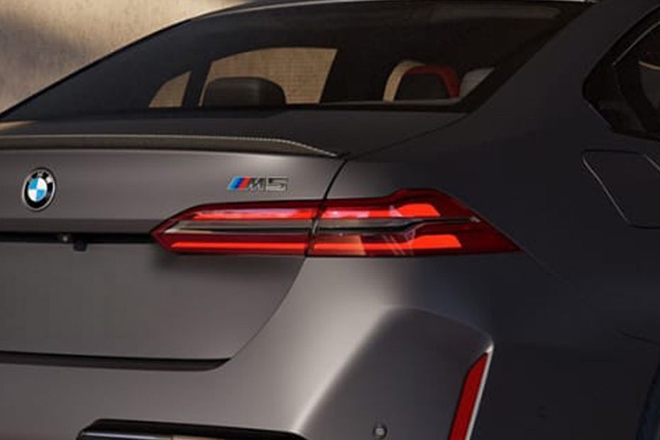 M5 Tail light
