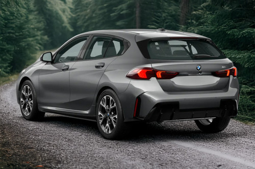 Rear Cross Side View of BMW 1 Series