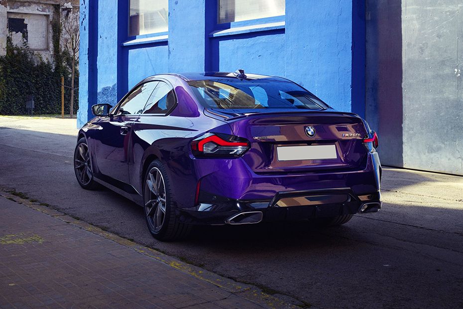 Rear Cross Side View of BMW 2 Series Coupe