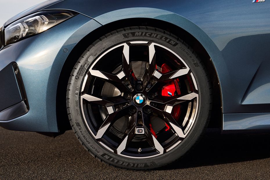 3 Series Wheel