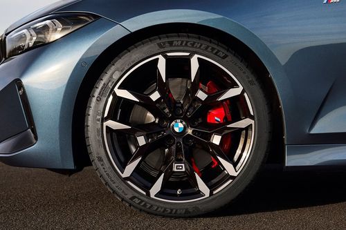 3 Series Wheel