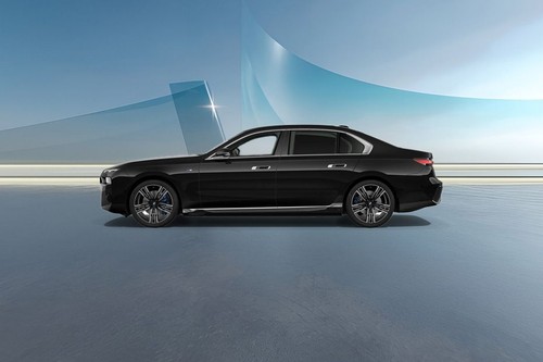 7 Series Side view