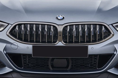8 Series Gran Coupe Grille View