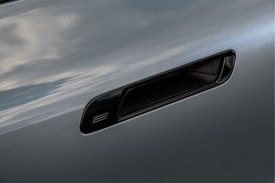 IX Door handle