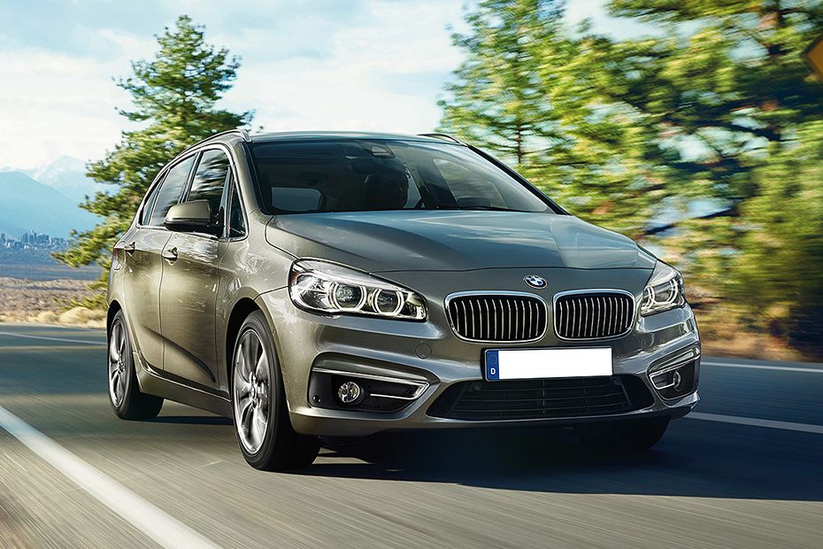 BMW 2 Series Active Tourer Front Medium View