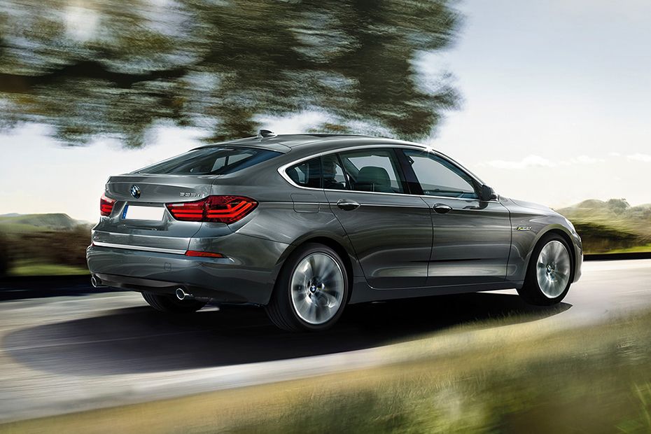 5 Series Gran Turismo Rear Medium Side View