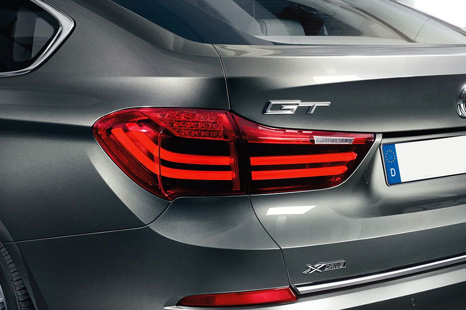 5 Series Gran Turismo Tail light