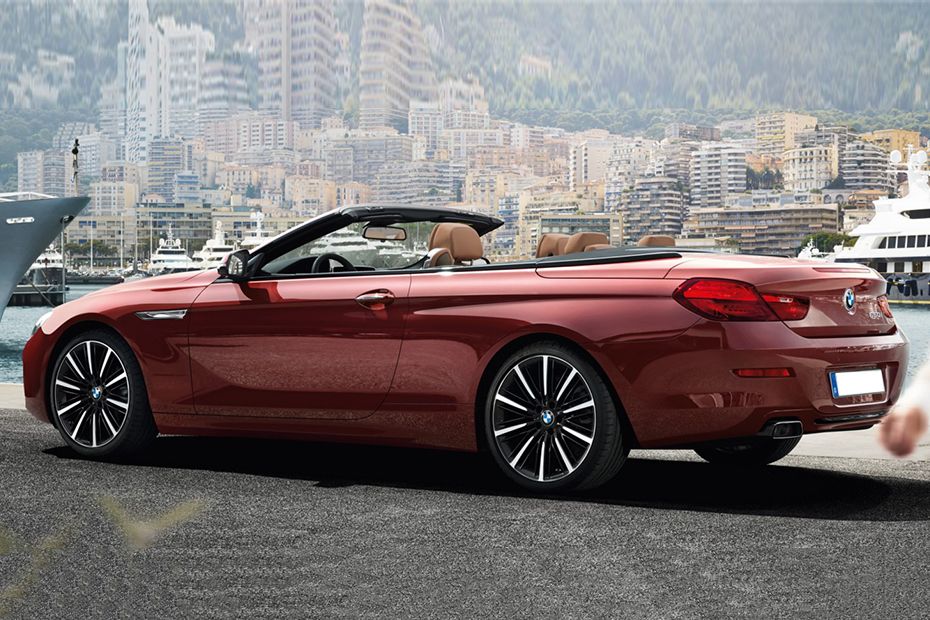 Rear Cross Side View of BMW 6 Series Convertible