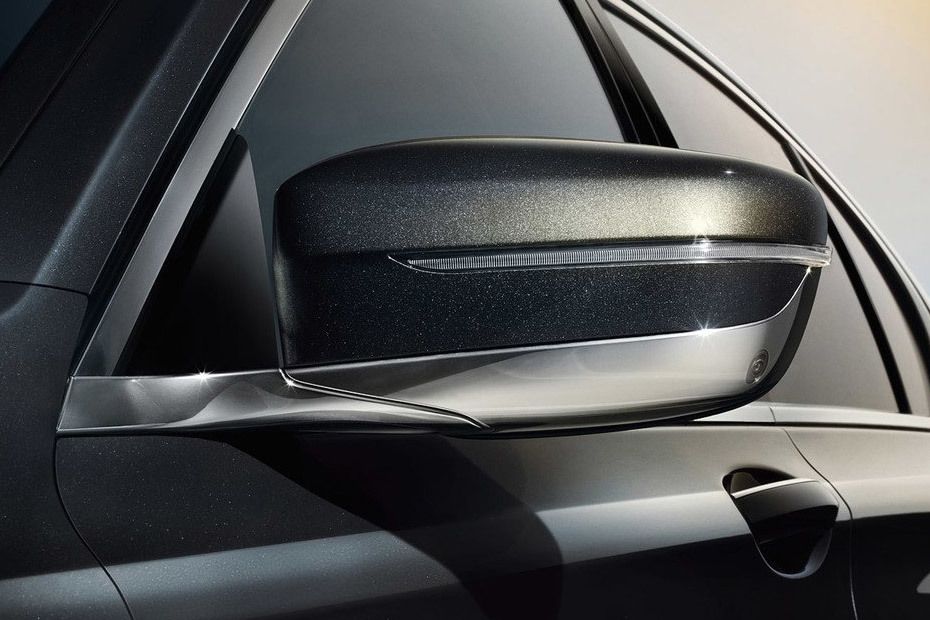 BMW 7 Series Sedan Drivers Side Mirror Front Angle