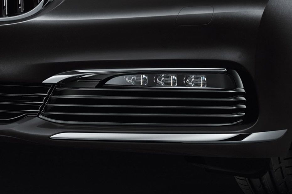 7 Series Sedan Front Fog Lamp