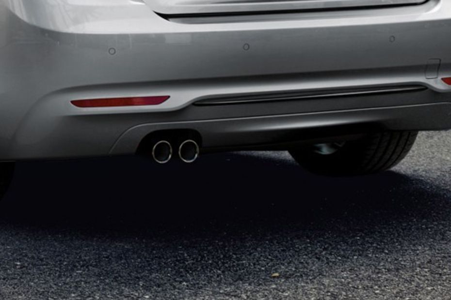 Exhaust Pipe of BMW 2 Series Convertible