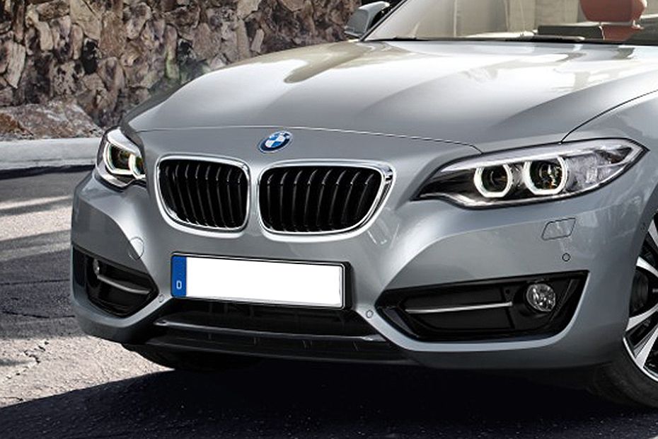 2 Series Convertible Grille View