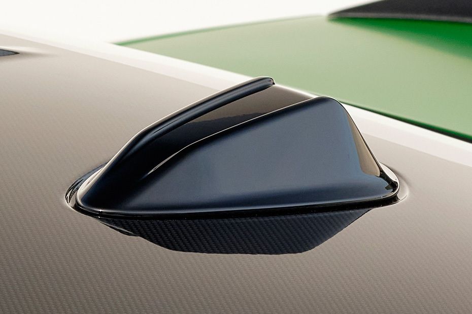 M3 Sedan Roof Antenna