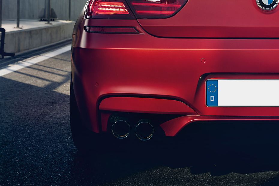 Exhaust Pipe of BMW M6 Coupe