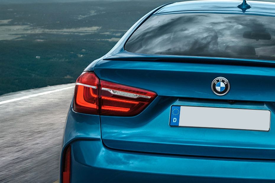 X6 M Tail light