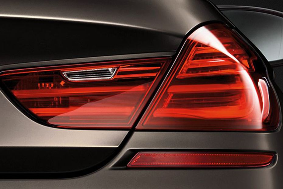 M6 Convertible Tail light