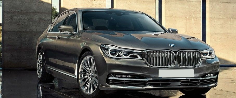 7 series (2016-2017) Side view
