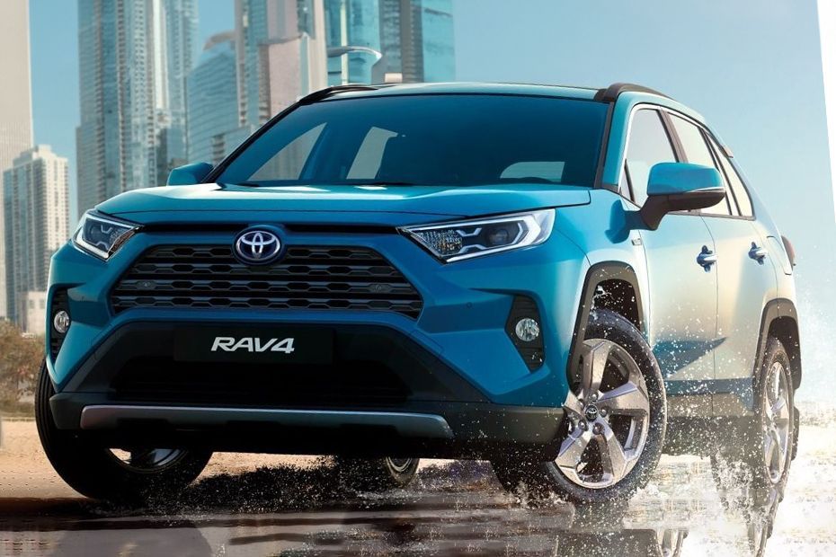 RAV 4 HEV 2024-2025 Tilted Front View
