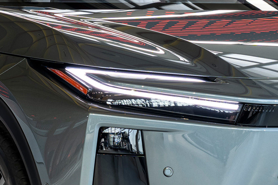 C-HR PLUS Headlight