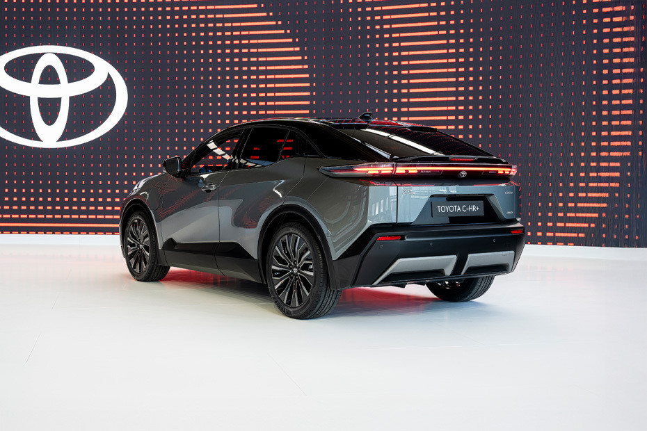 Rear Medium View of Toyota C-HR PLUS