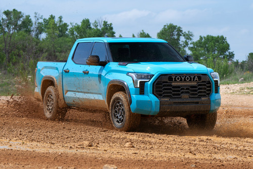 Toyota Tundra Front Medium View