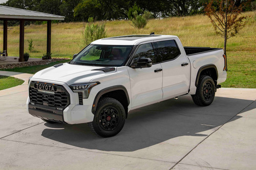 Toyota Tundra Front Side View