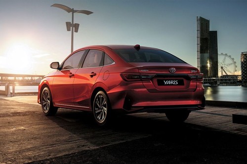 Rear Cross Side View of Toyota Yaris Sedan