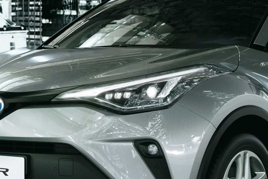 C-HR HEV Headlight