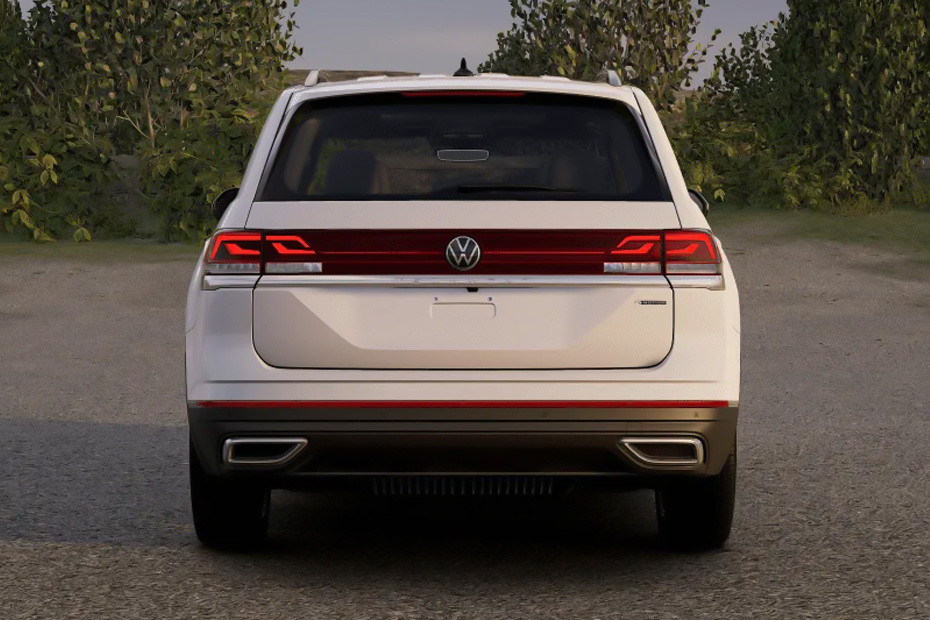 Full Rear View of Volkswagen Teramont