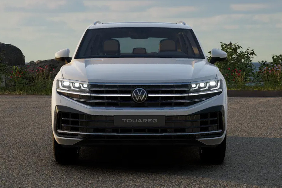 Full Front View of Touareg