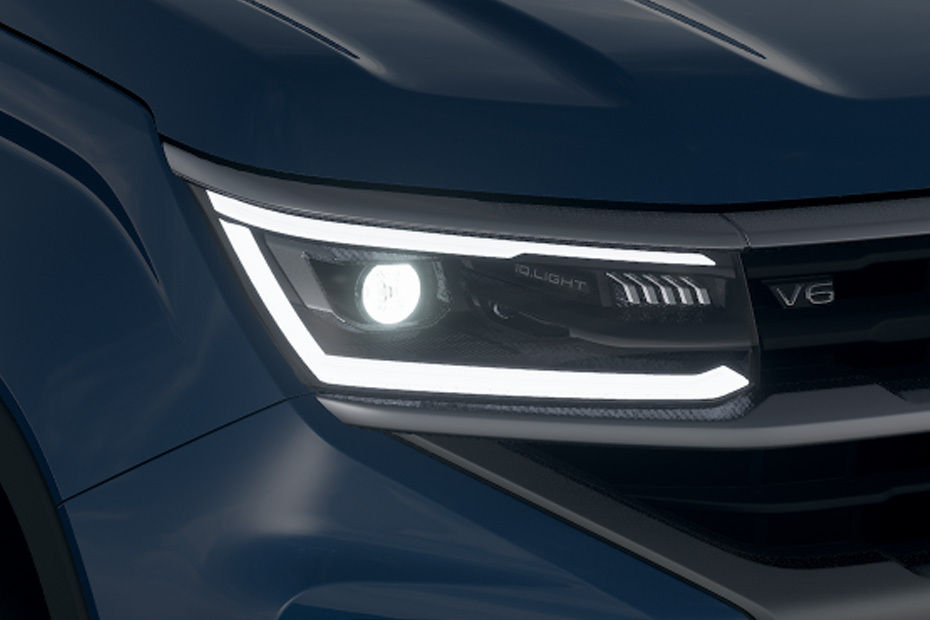 Amarok Headlight