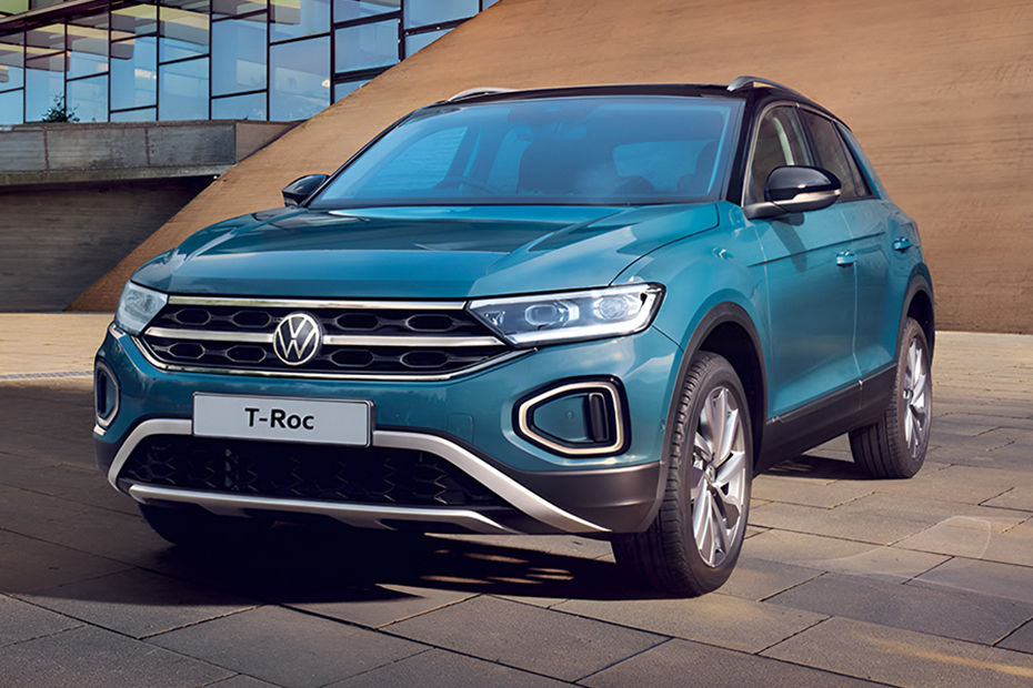 T-Roc Front angle low view