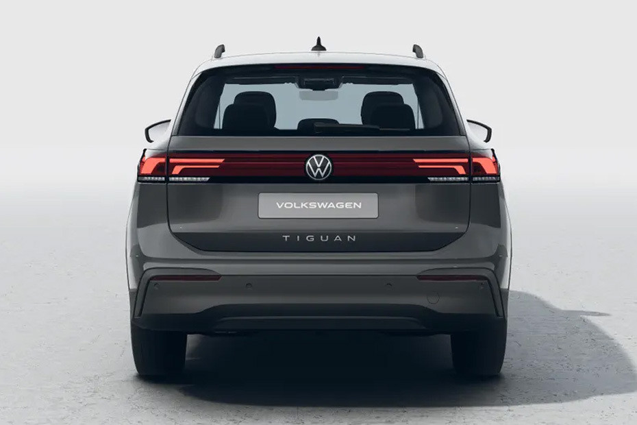 Full Rear View of Volkswagen Tiguan