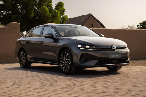 Volkswagen Jetta Front Medium View