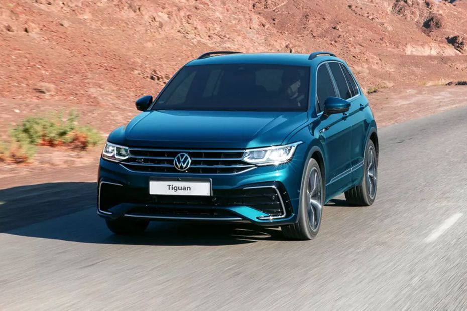 Volkswagen Tiguan (2022-2024) Front Side View