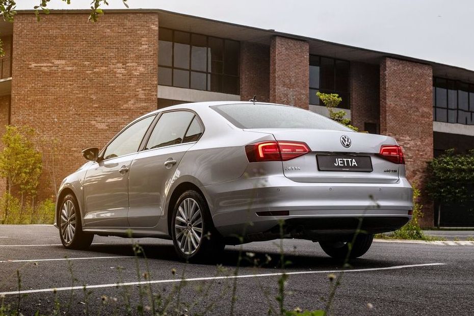 Jetta (2019-2023) Rear Low Angle View