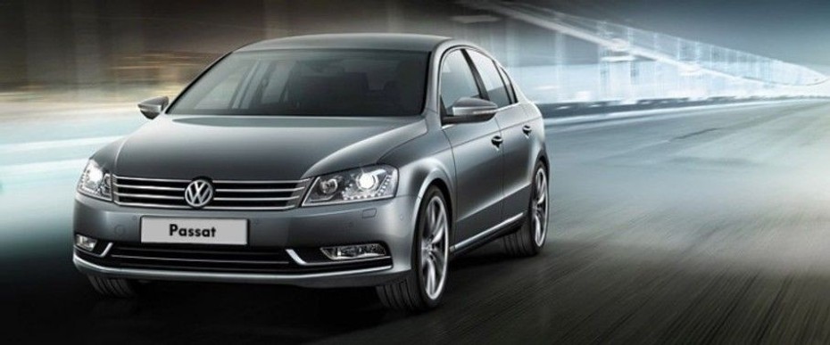 Passat (2012-2021) Front angle low view