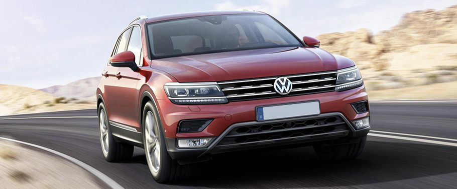 Volkswagen Tiguan (2012-2021) Front Medium View