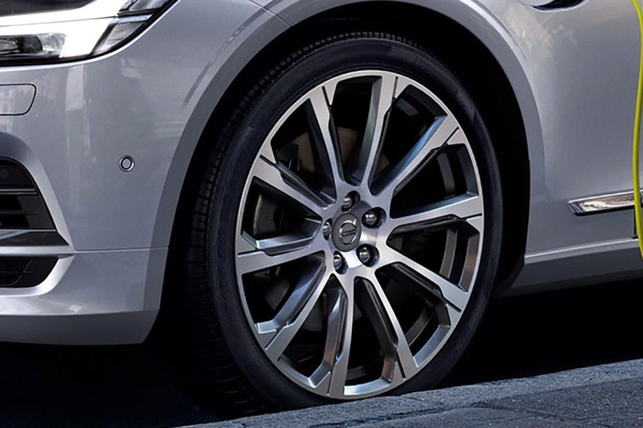 S90 (2017-2022) Wheel