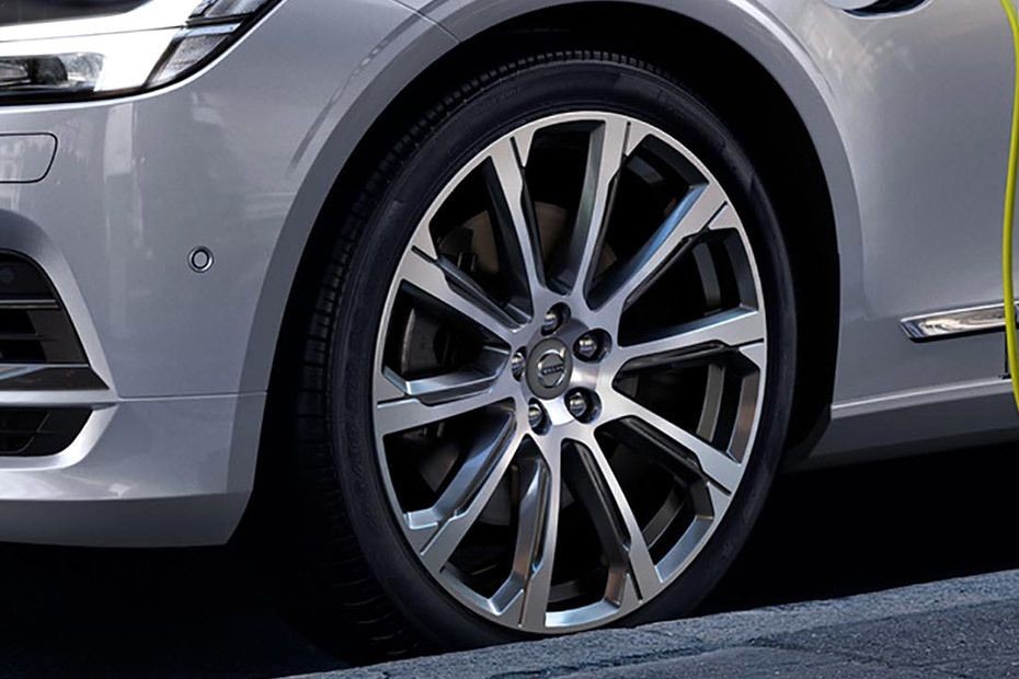 S90 (2017-2022) Wheel