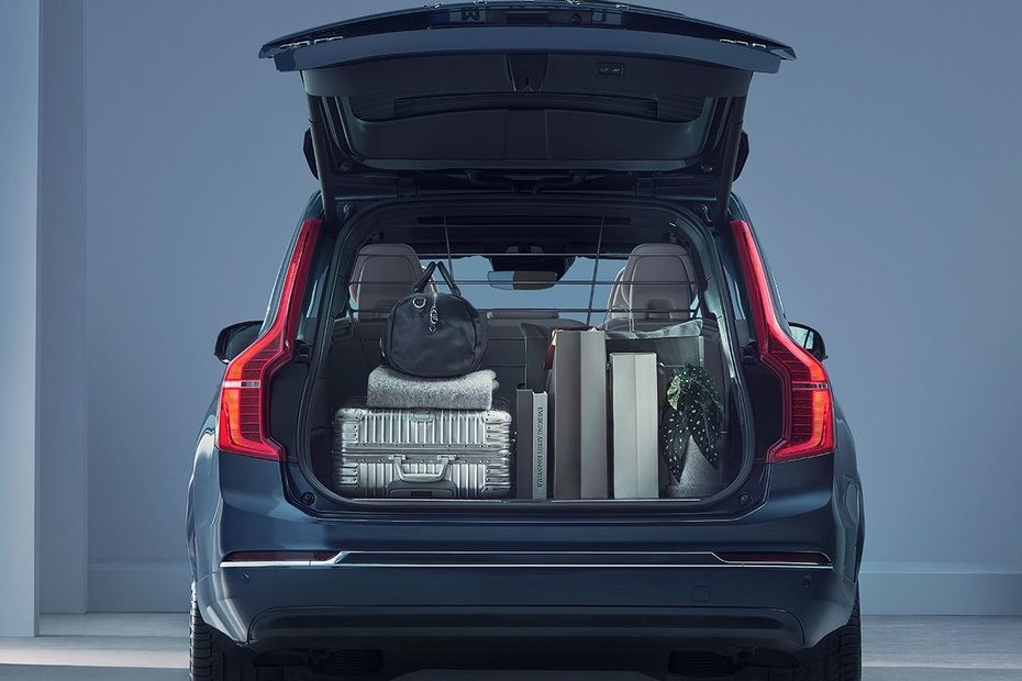 Trunk Open Closer View of XC90 (2022-2024)