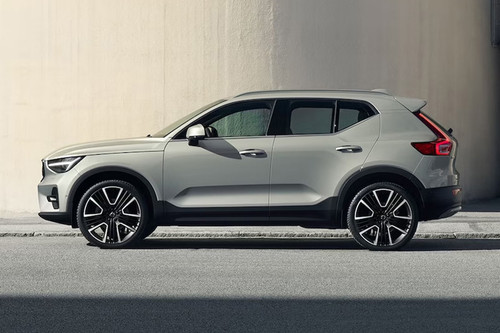 XC40 Side view