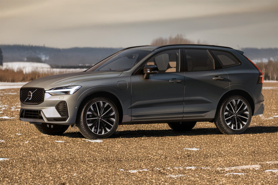 XC60 Front angle low view