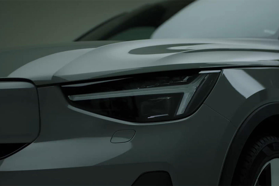 XC40 Recharge Headlight